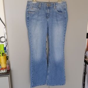 Arizona Jean Co. Flare Size 7 Women's Blue Jeans